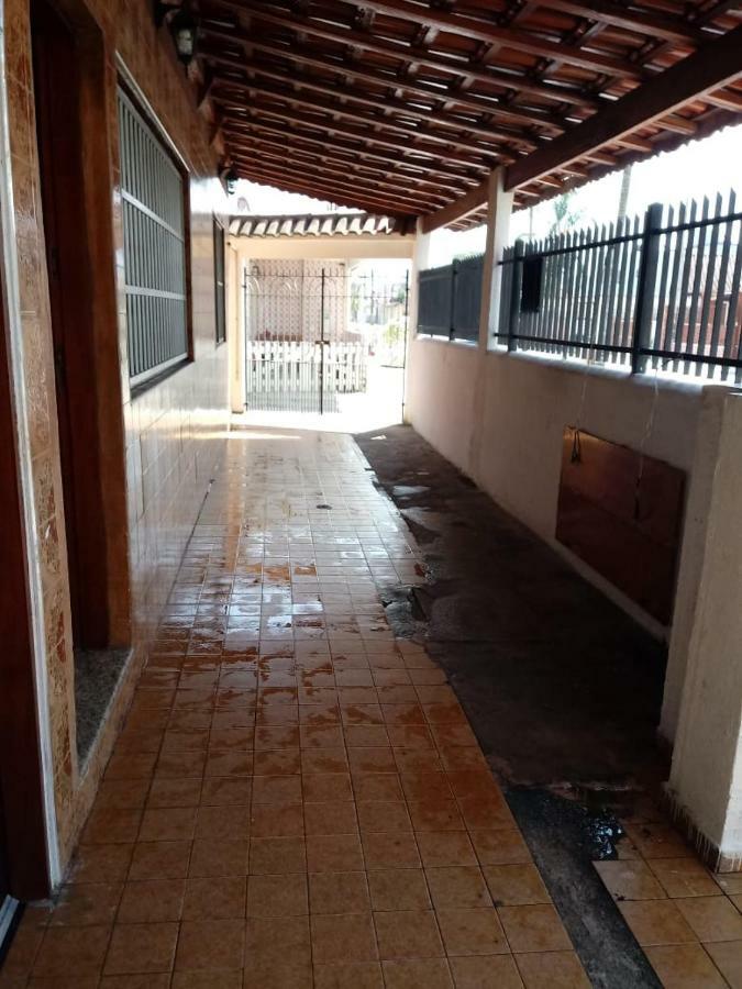 Вилла Casa Para Temporada Na Praia Grande Aprox 100 Mts Da Praia Экстерьер фото